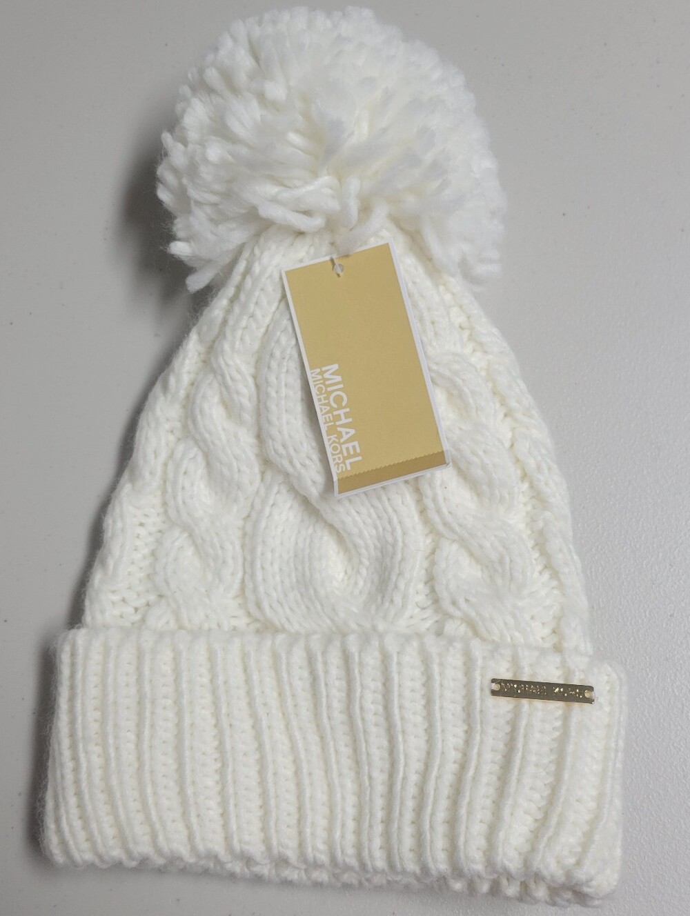 Michael Kors NWT Cable-Knit Pom Pom  Beanie.